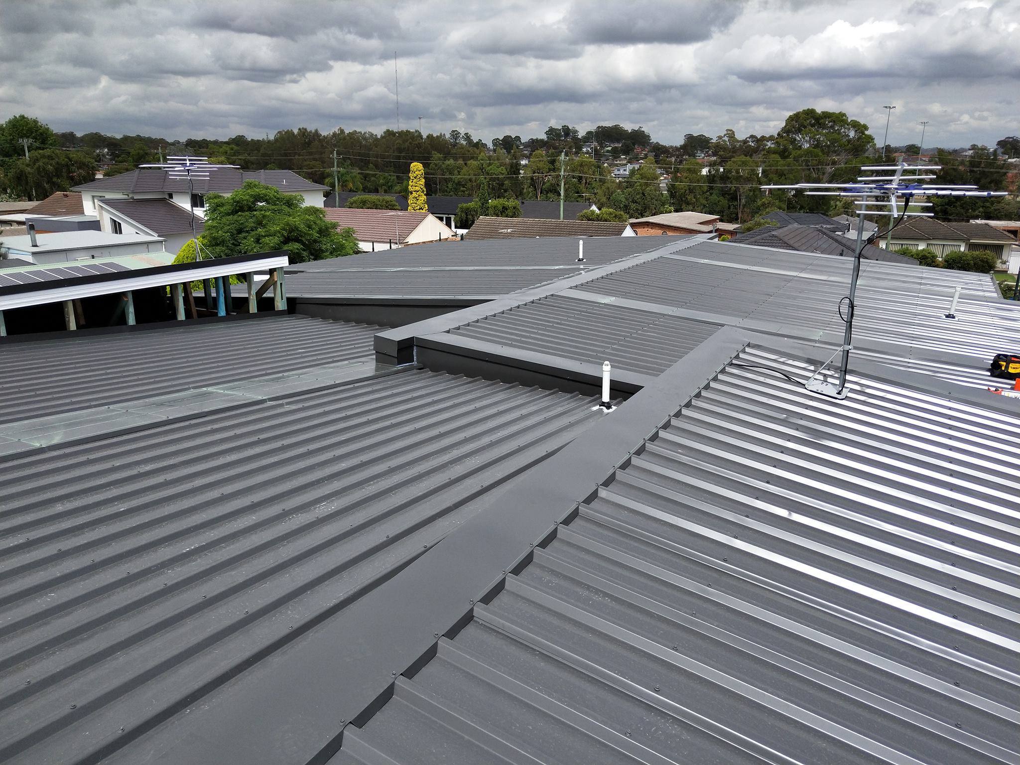 Flat Roofers Near Me EarthRise Roofing and Siding